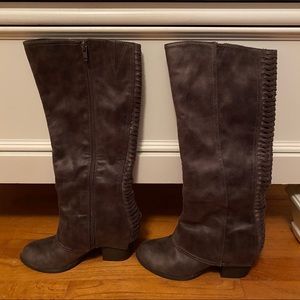 Fergalicous Lundry Heeled Boots